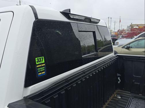 Ice Cap 2023 Toyota Tundra SR5