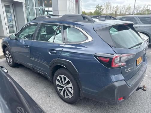 Cosmic Blue Pearl 2024 Subaru Outback Base