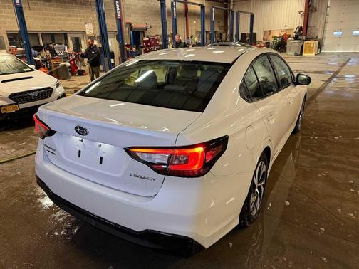 2025 Subaru Legacy Premium