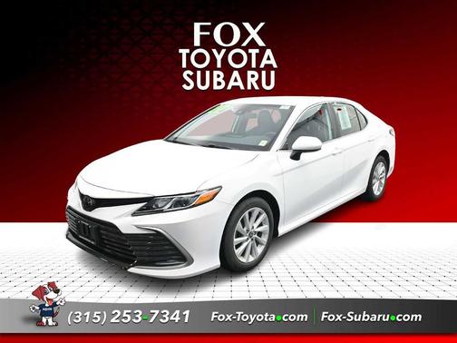 2022 Toyota Camry LE