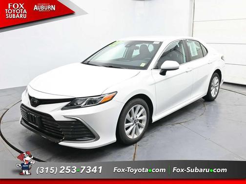 2022 Toyota Camry LE