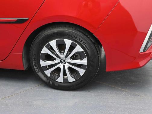 2022 Toyota Prius Prime XLE