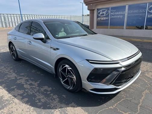 2024 Hyundai SONATA SEL