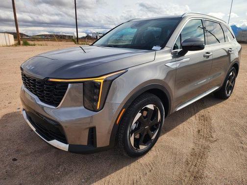 2026 Kia Sorento Hybrid EX
