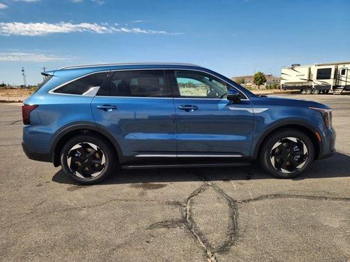 2025 Kia Sorento Hybrid EX