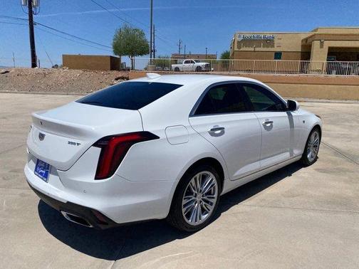 2024 Cadillac CT4 Premium Luxury