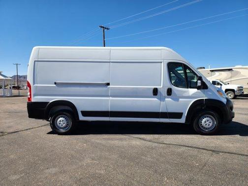 2025 RAM ProMaster 2500 High Roof