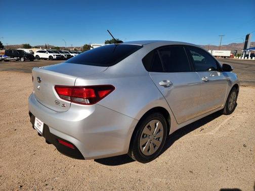 2020 Kia Rio S