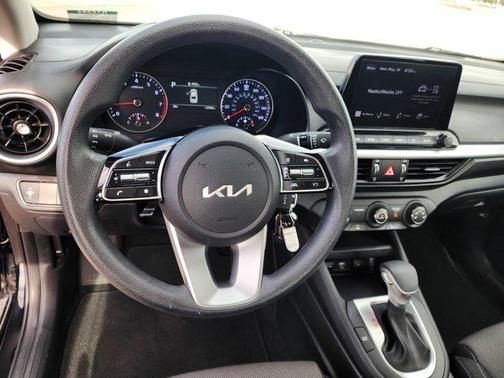 2024 Kia Forte LX