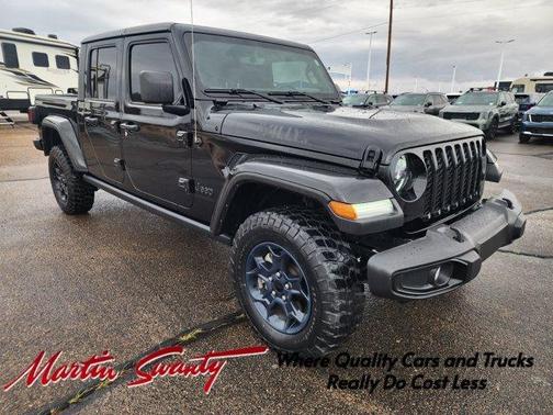2023 Jeep Gladiator Sport