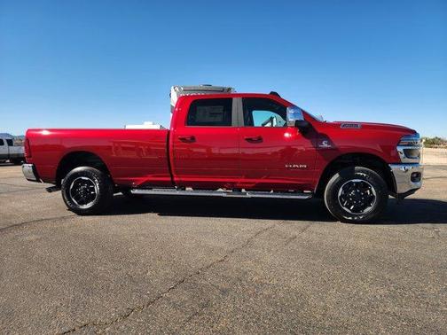 Molten Red Pearlcoat 2026 RAM 3500 Laramie