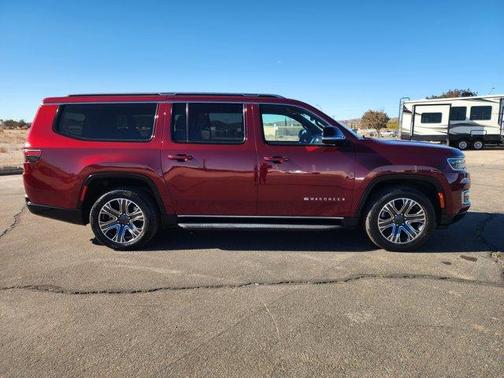 2023 Jeep Wagoneer L Series II