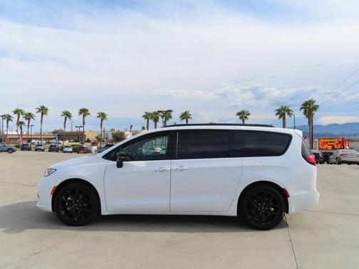 2024 Chrysler Pacifica Limited