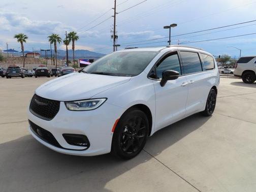 2024 Chrysler Pacifica Limited