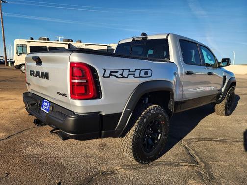 Silver Zynith 2026 RAM 1500 RHO