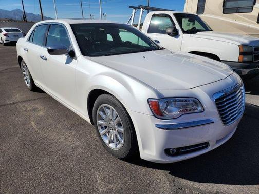 2014 Chrysler 300C Base