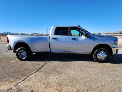 Silver Zynith 2026 RAM 3500 Big Horn