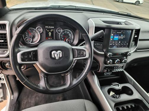 Bright White Clearcoat 2024 RAM 2500 Big Horn