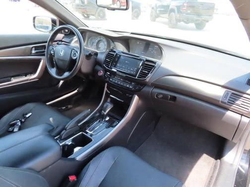 2017 Honda Accord EX-L V-6