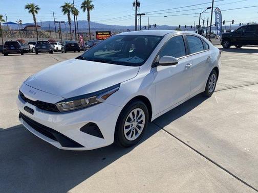 2023 Kia Forte LX