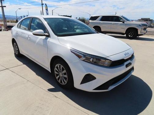 2023 Kia Forte LX
