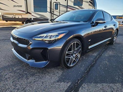 2022 Kia Stinger GT1
