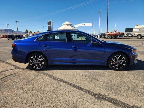 2026 Kia K5 EX