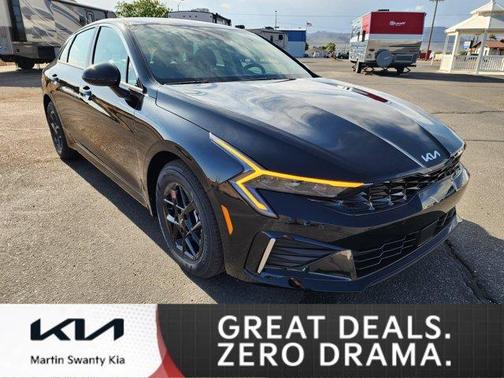 2025 Kia K5 LXS