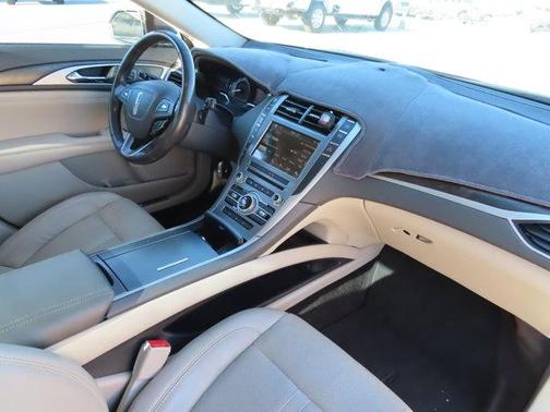 2017 Lincoln MKZ Hybrid Reserve