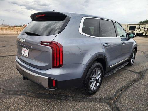 2025 Kia Telluride LX