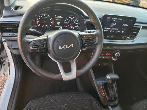 2022 Kia Rio S