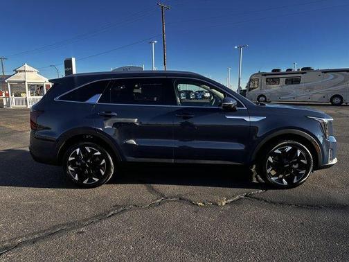 2026 Kia Sorento SX