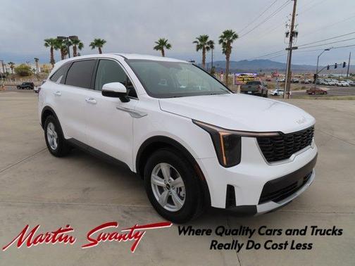 2025 Kia Sorento LX