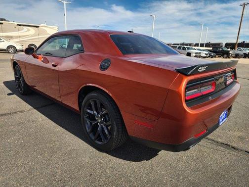 2021 Dodge Challenger SXT