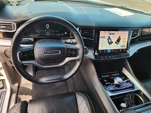 2022 Jeep Grand Wagoneer Series III