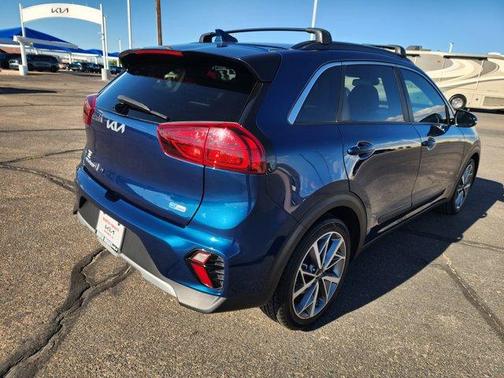 2022 Kia Niro Touring SE