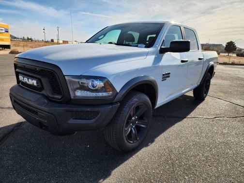 2022 RAM 1500 Classic SLT