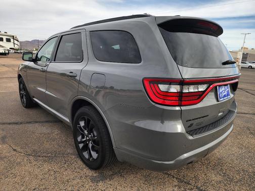 Destroyer Gray Clearcoat 2025 Dodge Durango R/T