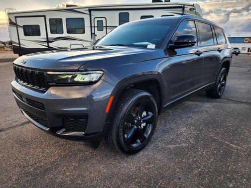 2025 Jeep Grand Cherokee L Laredo