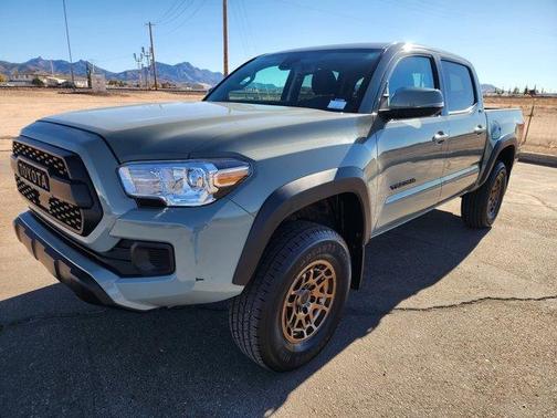 2023 Toyota Tacoma TRD Off Road