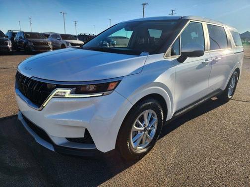 2022 Kia Carnival LXS