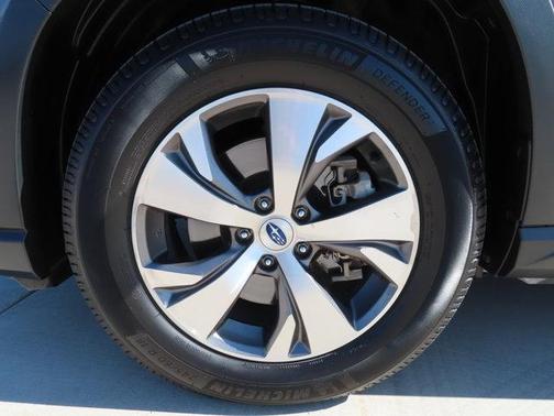 2019 Subaru Ascent Premium 8-Passenger