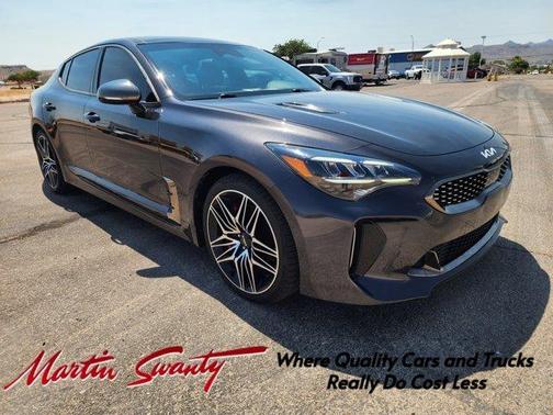 2022 Kia Stinger GT1