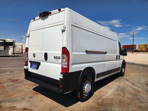 Bright White Clearcoat 2024 RAM ProMaster 2500 High Roof