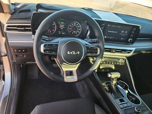 2023 Kia K5 LXS