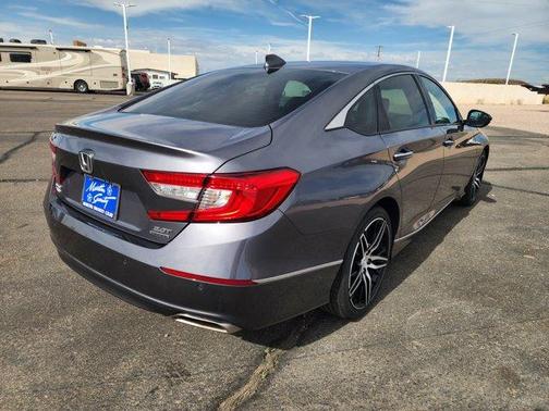 2021 Honda Accord Touring 2.0T