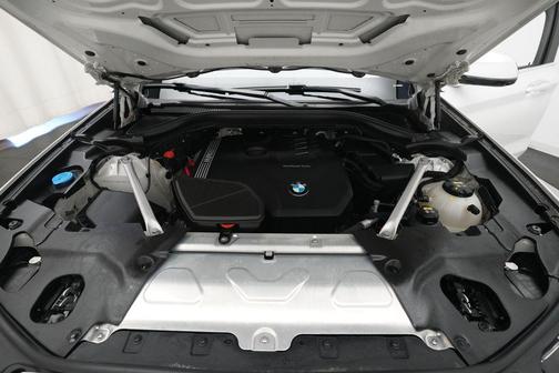 White Metallic 2021 BMW X4 xDrive30i