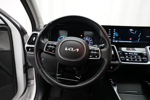 Snow White Pearl 2023 Kia Sorento Hybrid EX