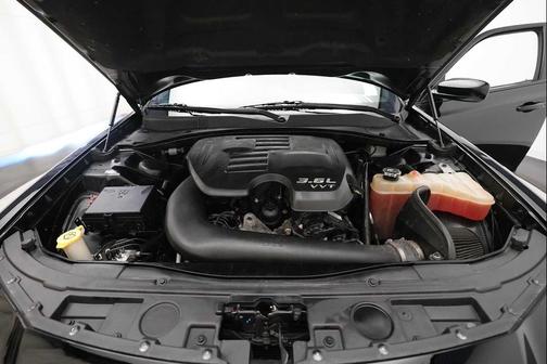 2016 Chrysler 300 S