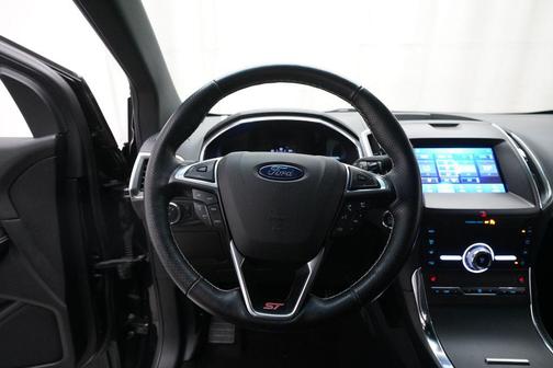 Agate Black 2020 Ford Edge ST